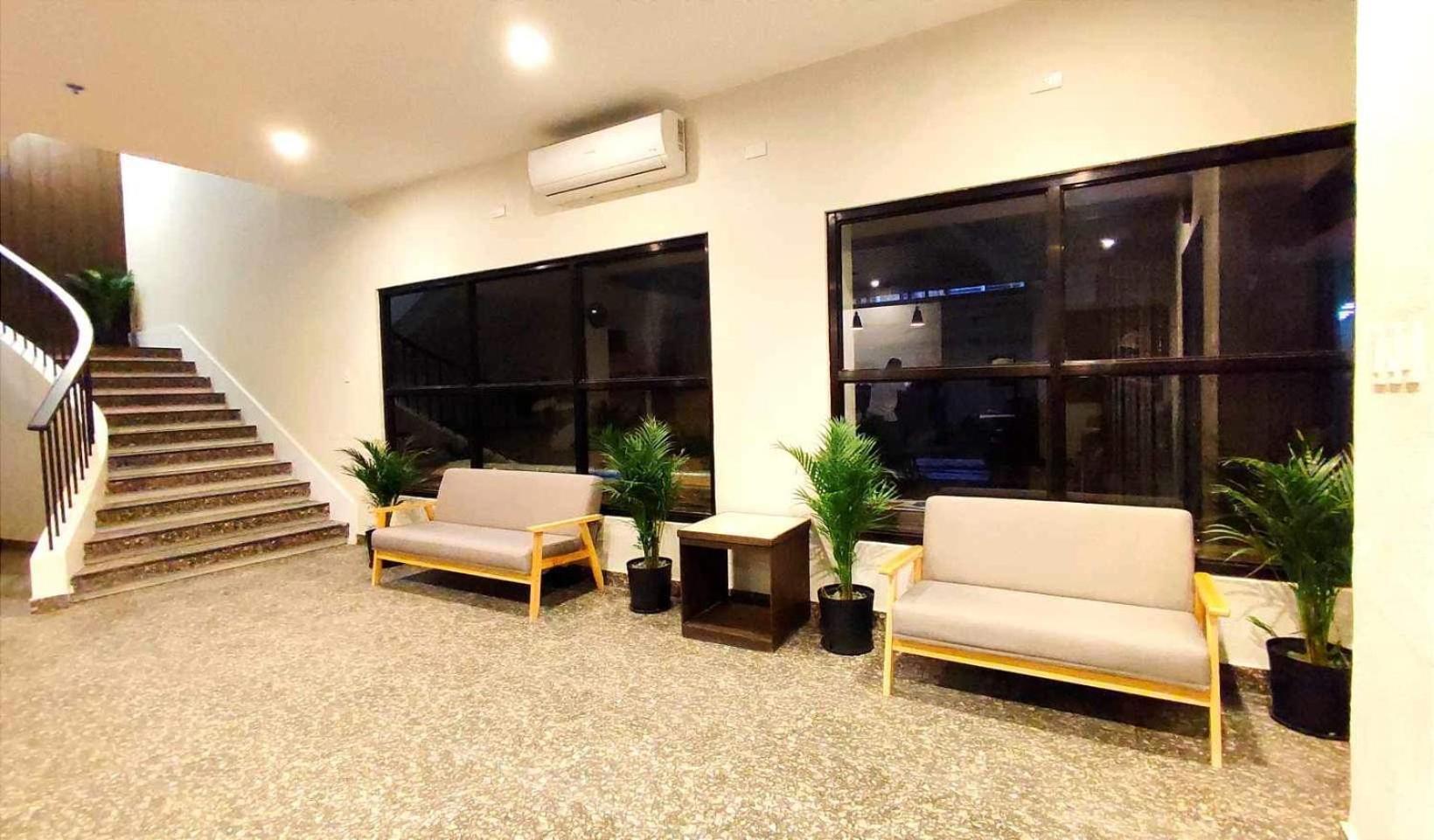 Rudolfo Suites Roxas Extérieur photo